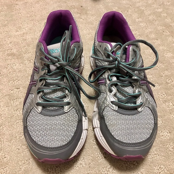 ASICS Running Shoes - Picture 2 of 2